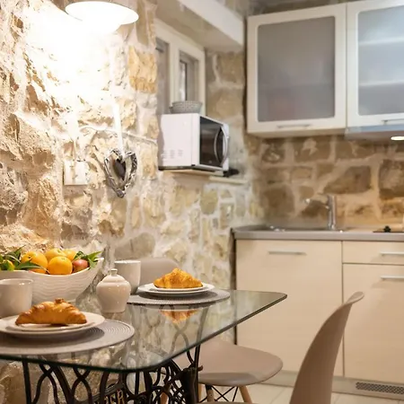 Sea La Vie アパート スプリト